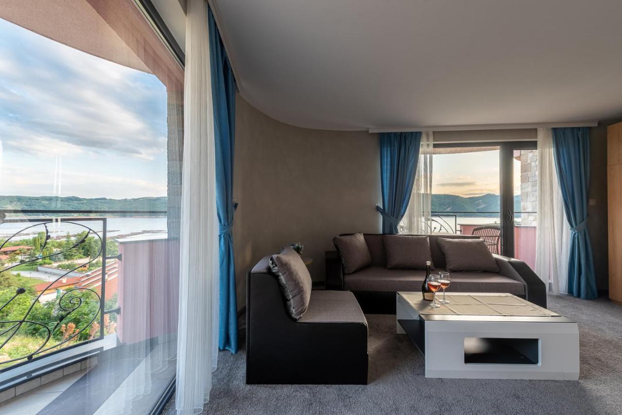 Mobi Dick Family Hotel Glavatartsi Luaran gambar